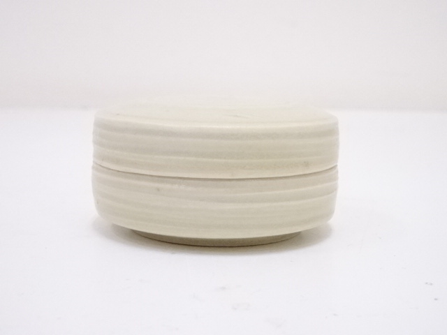 道具 ] - 道具 京焼 市川廣三造 白磁香合 | ネットショップ圭 netshop